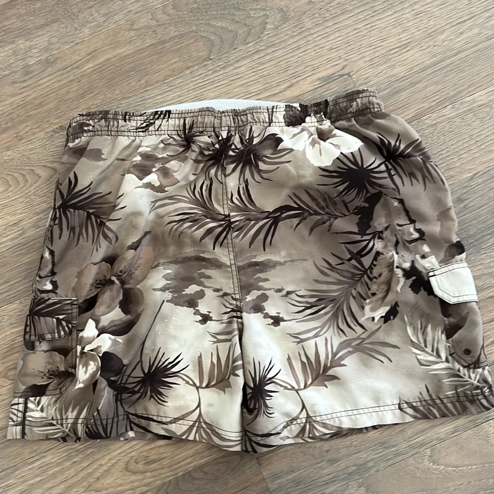 Swim shorts size 38